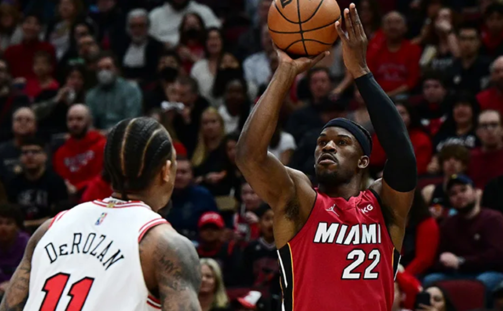 爱游戏体育-包含德罗巴关键节点势不可挡，热火带队取胜！的词条