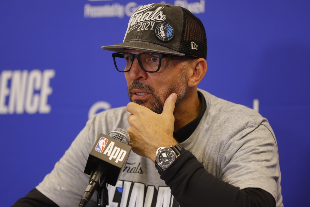 爱游戏体育-科维托娃遭遇十二连败，独行侠教练面临压力！的简单介绍